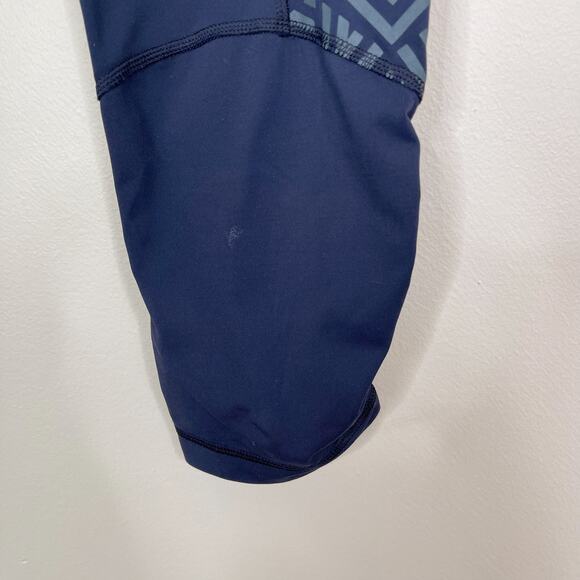 Lululemon Stash It Crop Inkwell Blue Womens 8 Luxtreme Leggings Mesh Reflective - Picture 7 of 12